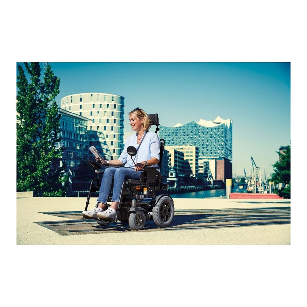 Прокат: Электрическая кресло-коляска MET COMFORT 42
